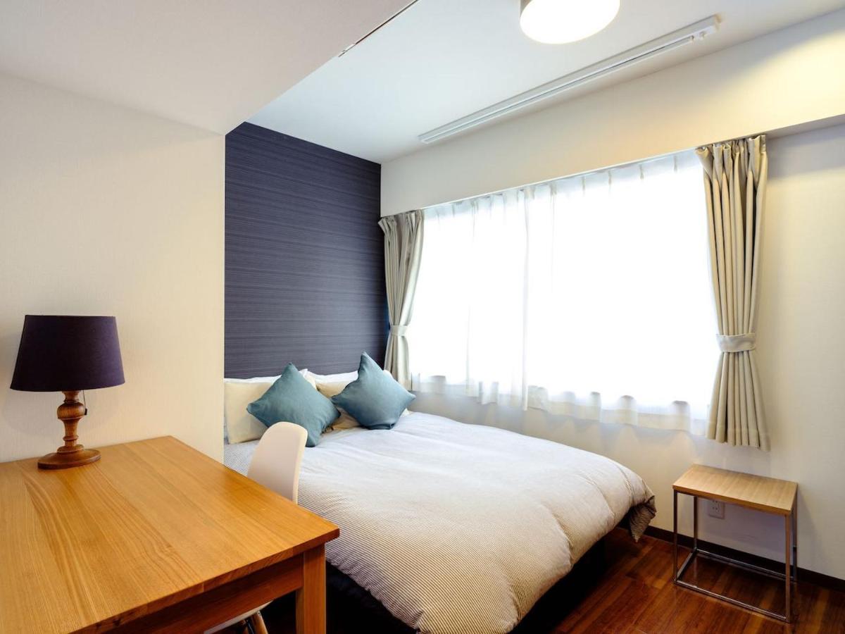 Apartment Hideout